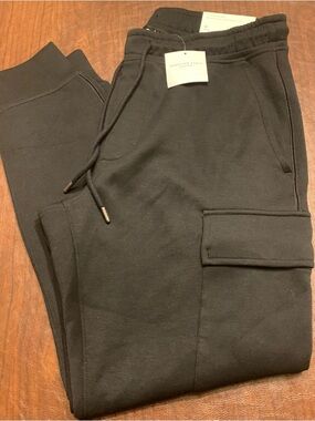 American Eagle Outfitters Good Vibes 24/7 Black Cargo Sweatpants Joggers